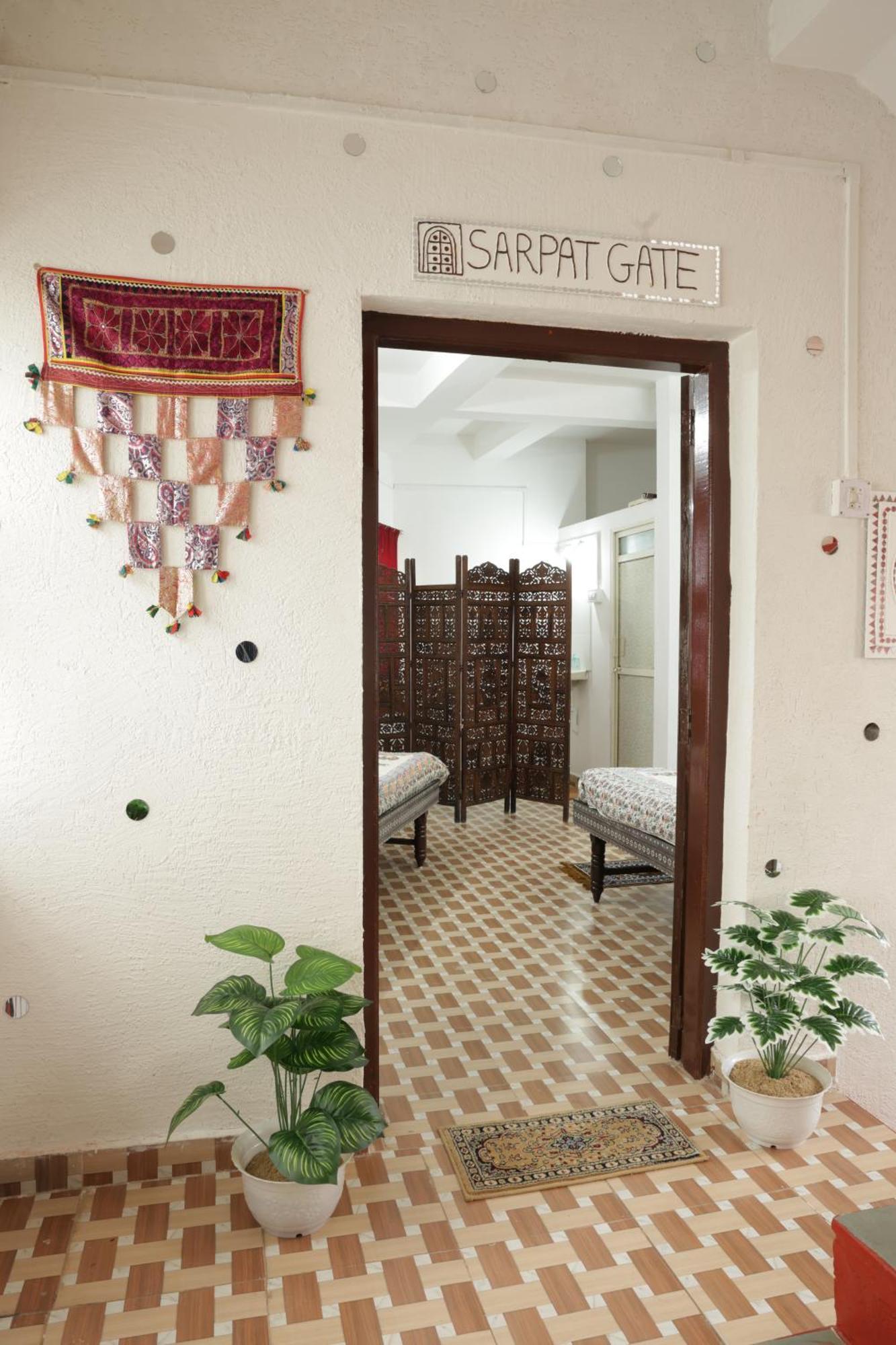 Prag View Heritage Homestay Bhuj Extérieur photo