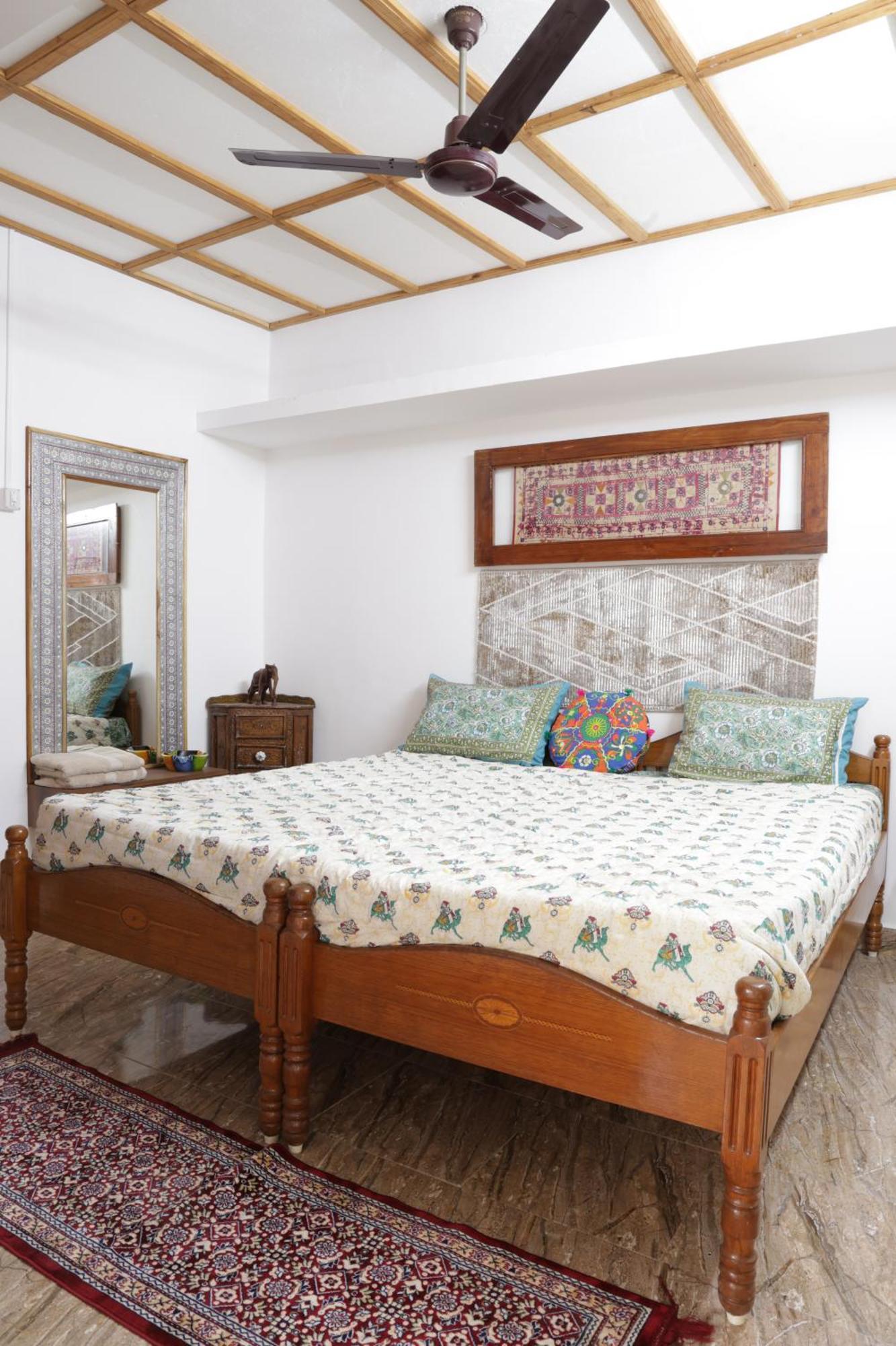 Prag View Heritage Homestay Bhuj Extérieur photo