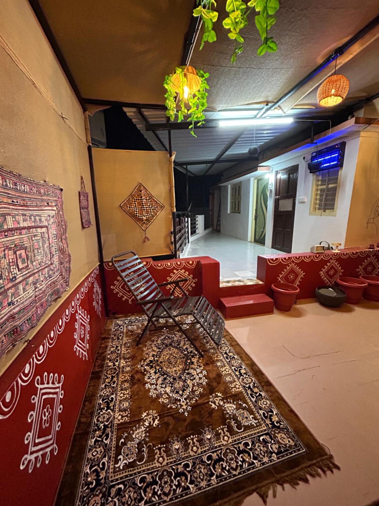 Prag View Heritage Homestay Bhuj Extérieur photo